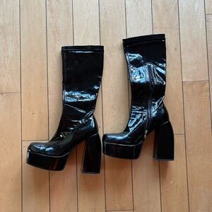 Black Platform Chunky Boots